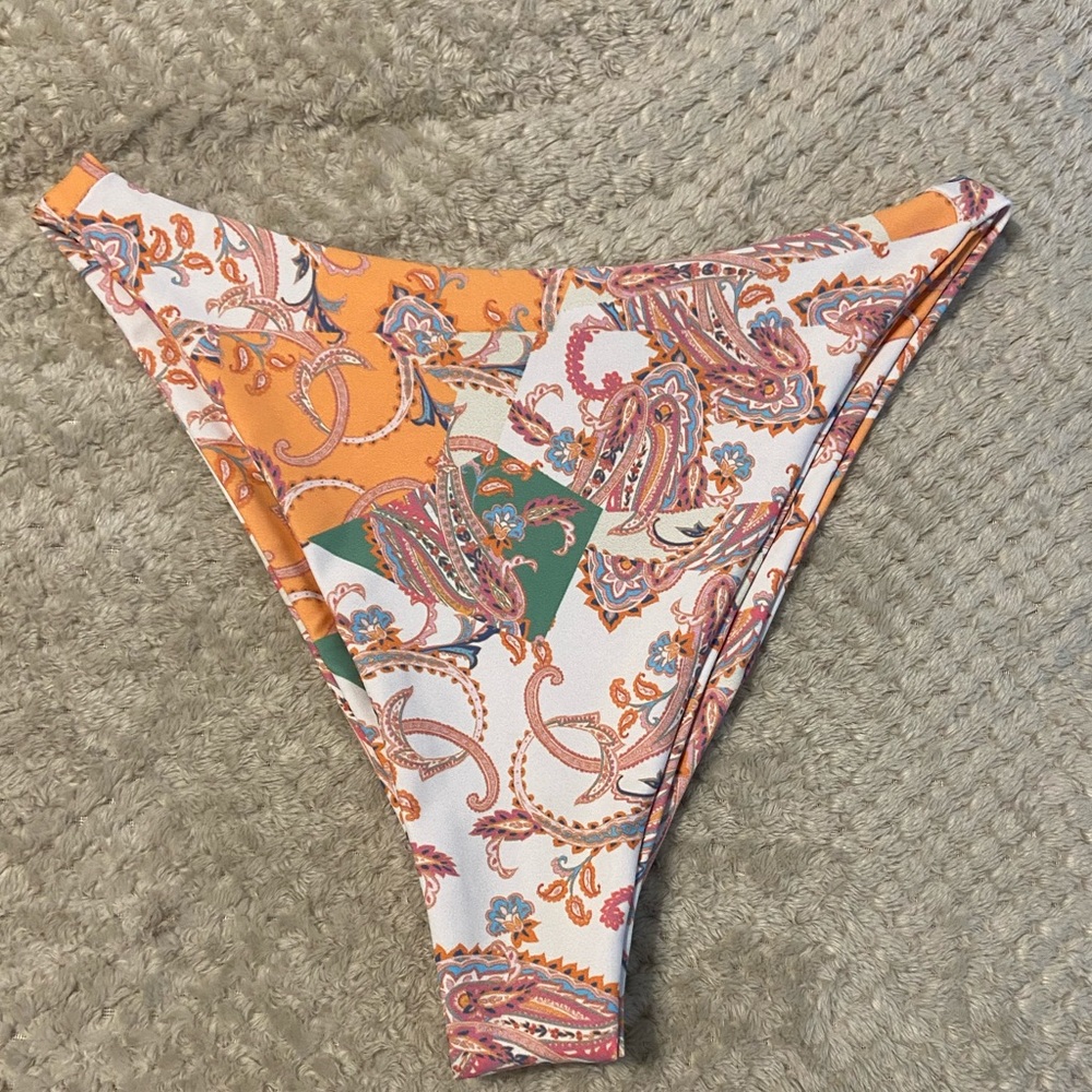Skatie bikini bottoms